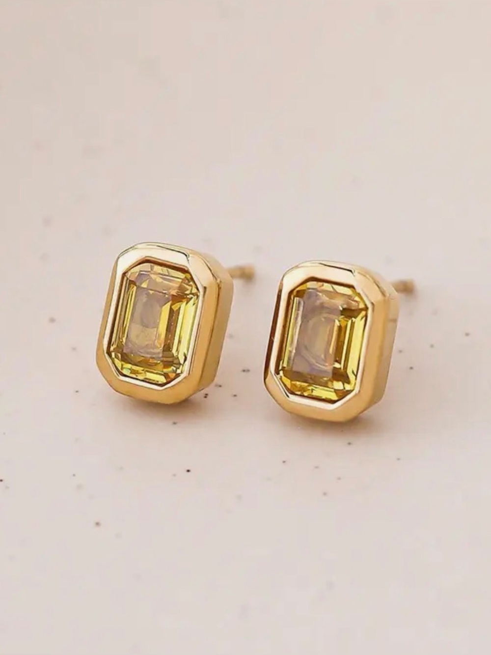 Topaz Crystal Earrings (7572)
